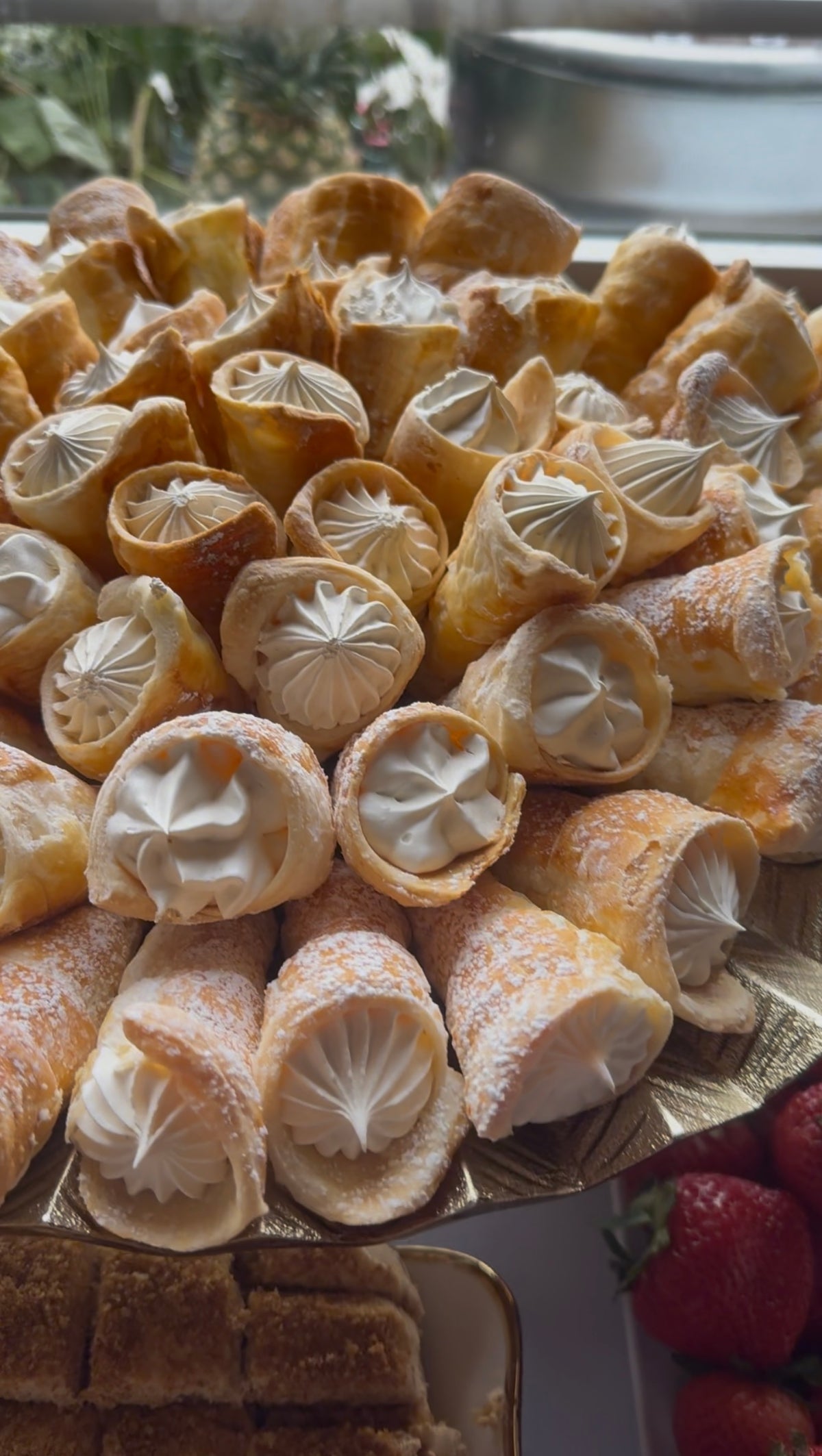 European Cream Horns